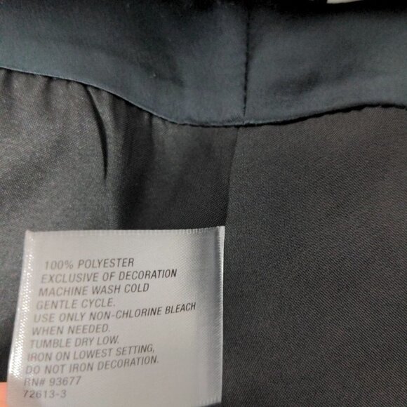 Worthington A Line Pleated Skirt Black Red White Geometric 16 - Picture 7 of 7